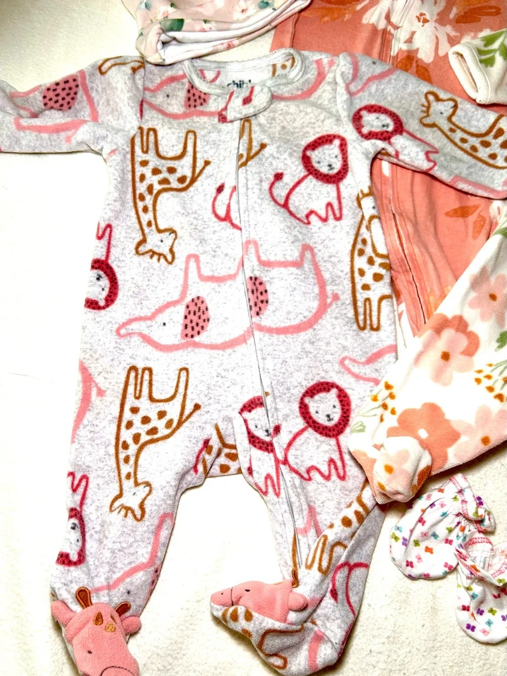 6 Piece Baby Girls Floral/Print Fleece One-Piece Footed Pajamas Elephant Lovie
